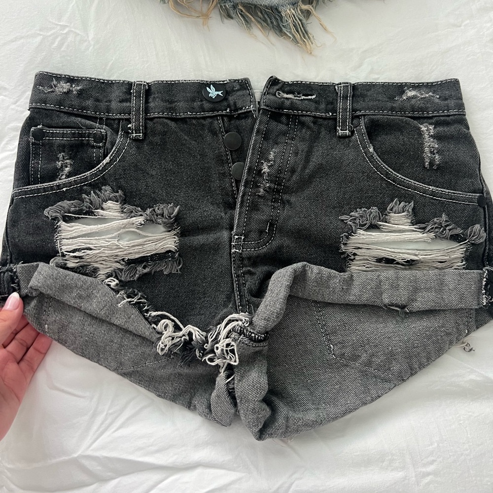 One teaspoon shorts